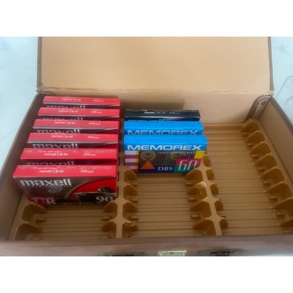 MAXELL AUDIO CASSETTE TAPES 6 PACK &Maxwell, Memorex sealed with Vintage Case - Picture 3 of 9